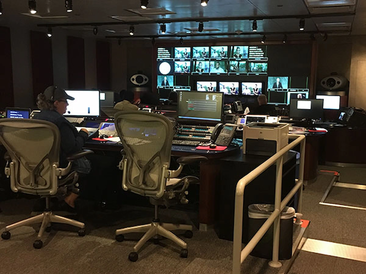 bet unconventional control room