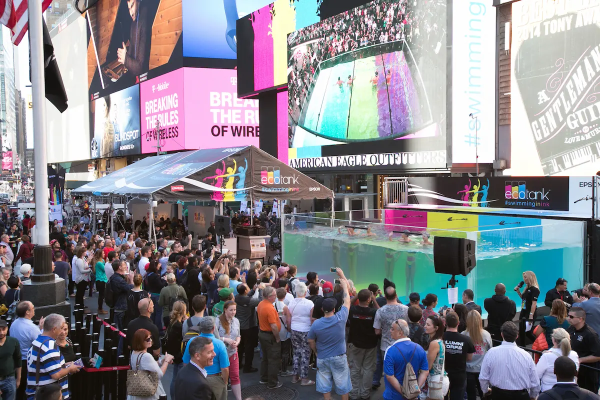 EPSON Times Square Ecotank crowd