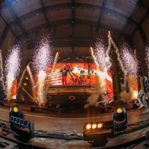 two friends BBL stage pyro | photo credit: brandy leigh