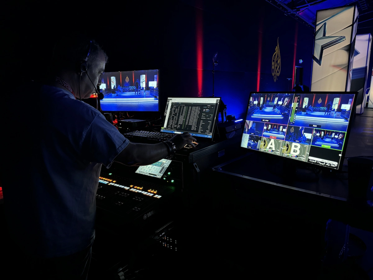 Al Jazeera equipment operator