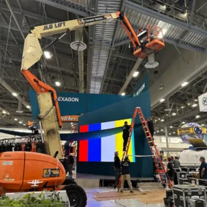 Hexagon Mining MINExpo crane