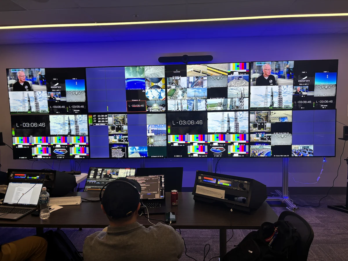 blue origin ng 2 control room monitors blue origin ng 2 control room monitors