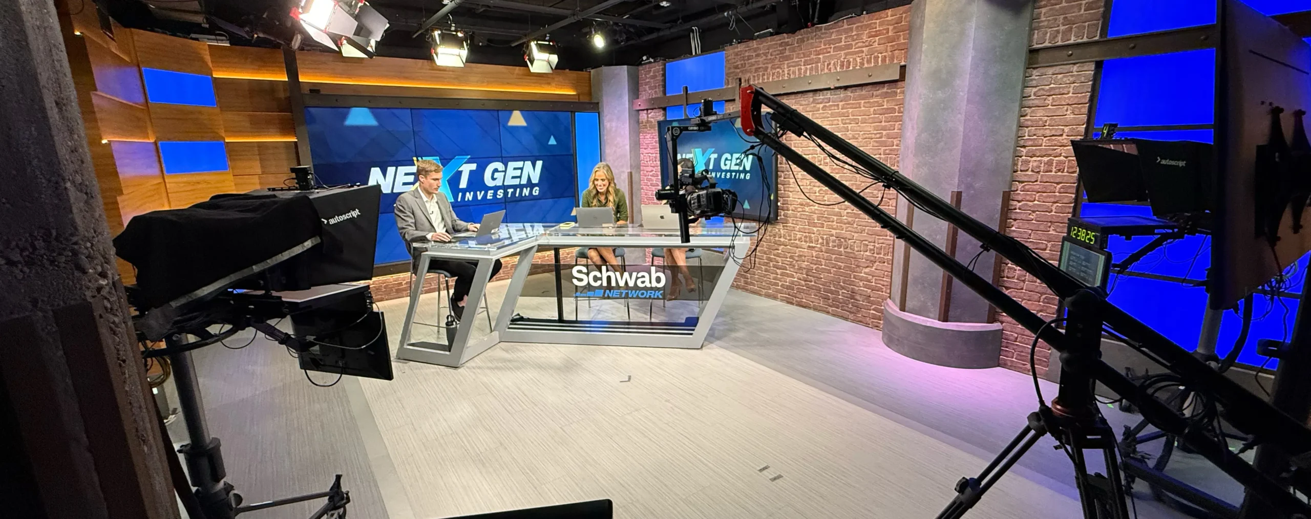 Staff on Schwab Network Set