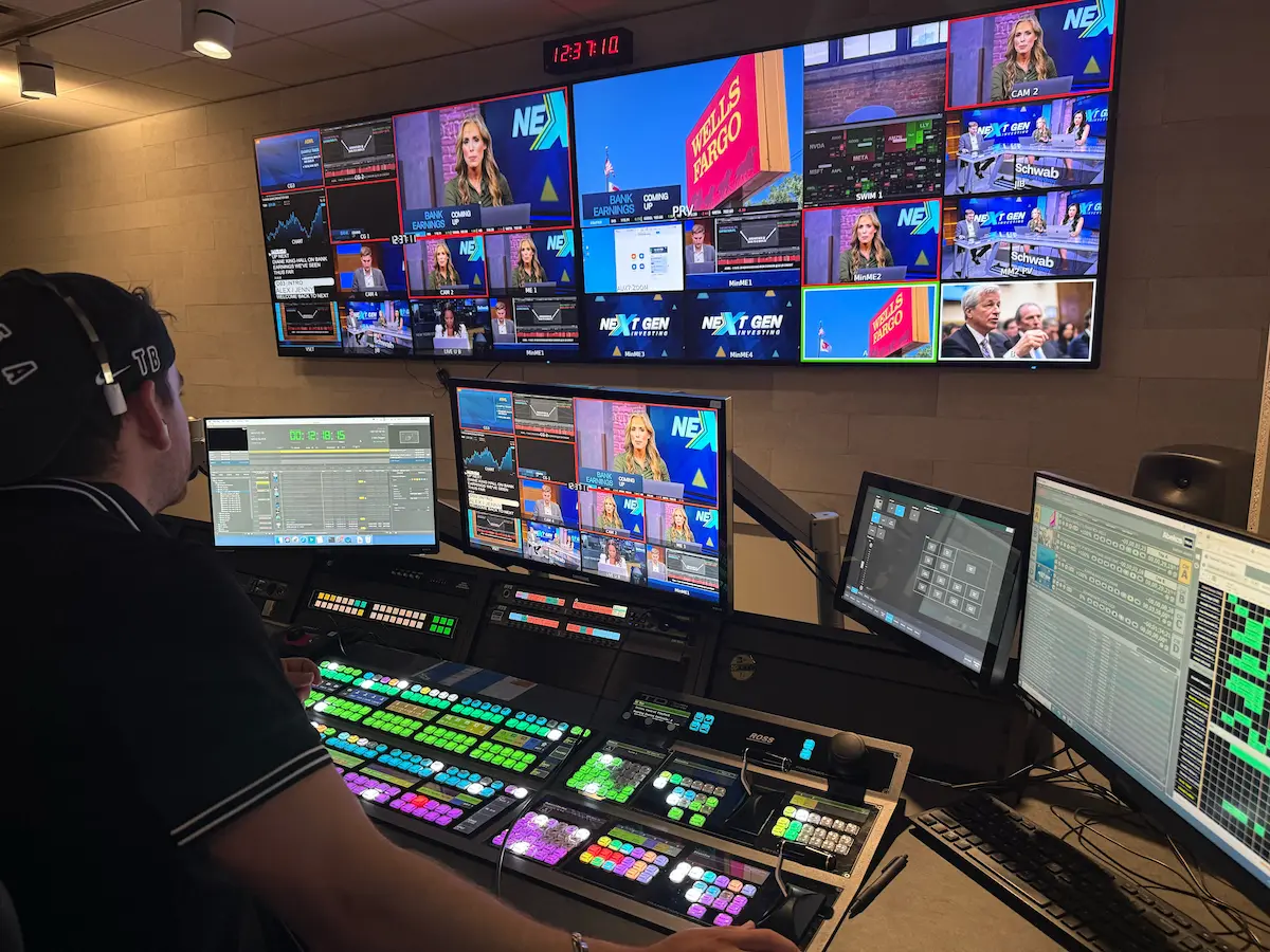 wells fargo controller