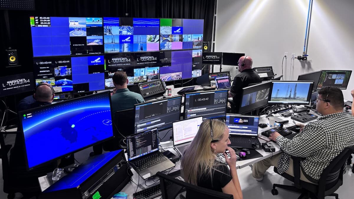 blue origin control room e1777922030963