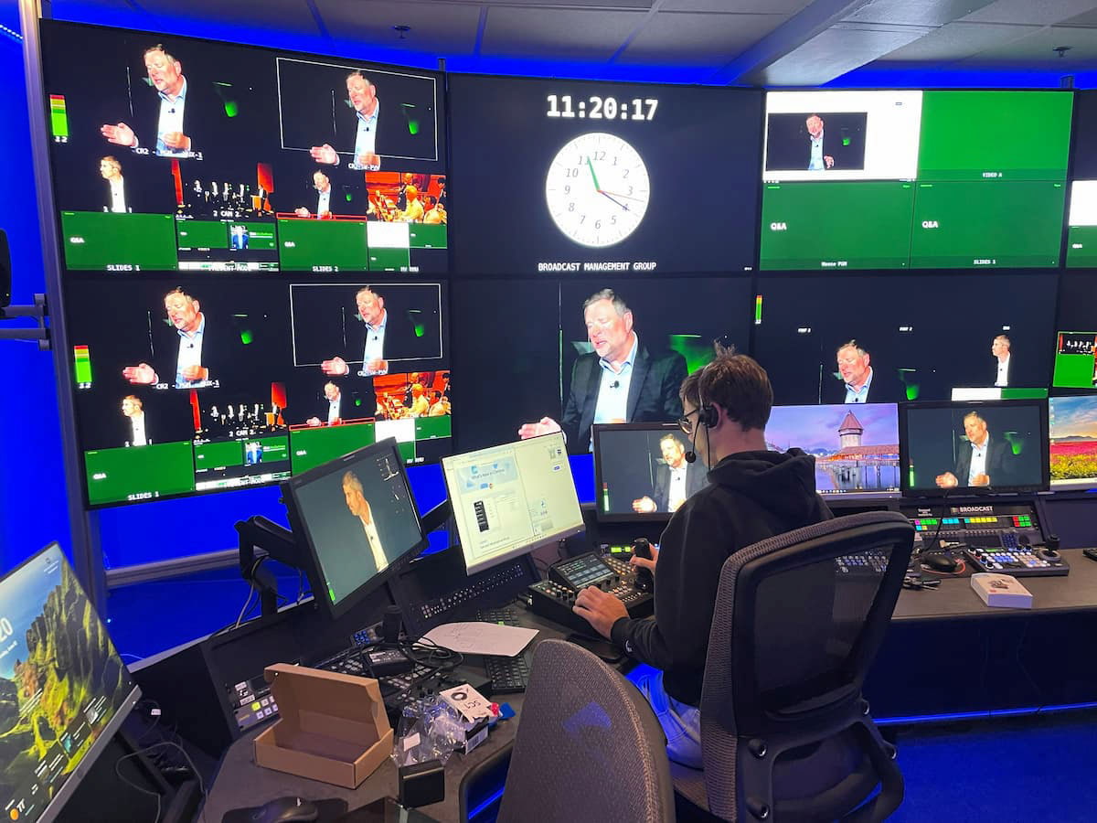 corporate event control room corporate event control room