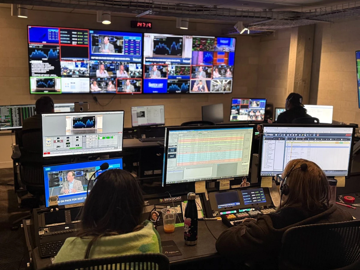 schwab control room